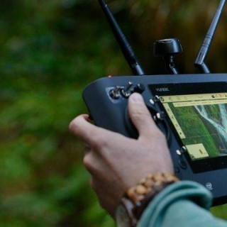 How to Connect Yuneec Drone to Controller (Step by Step Guide) – Droneblog