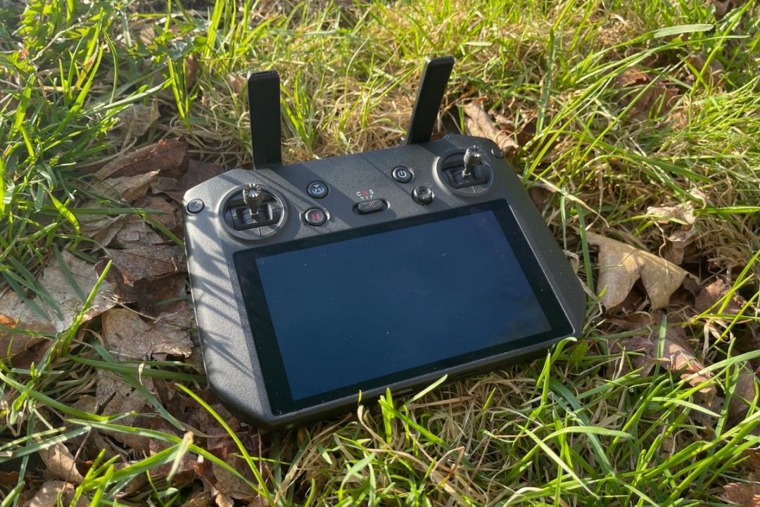 How to Pair the DJI RC Pro Controller with DJI Drone (StepbyStep Guide) Droneblog