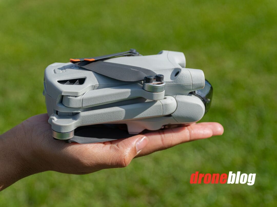 DJI Mini 3 vs. Mini 3 Pro (Which Drone Is Better?) - Droneblog